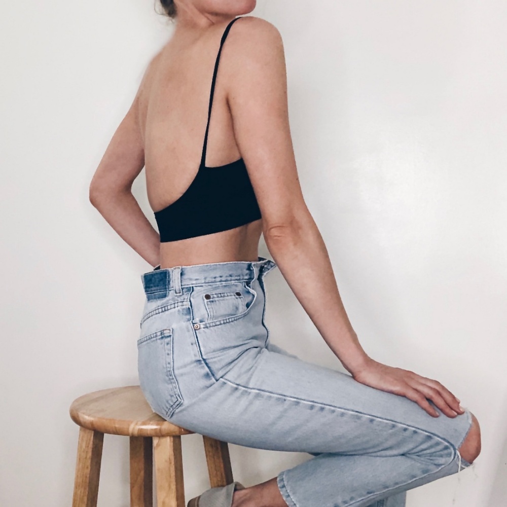 Low Back Bralette Crop Top - Picture 4 of 11